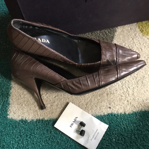 Prada vintage leather shoes heels - Picture 1 of 5